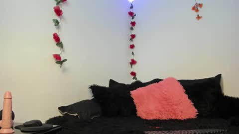 EMMA online show from 02.12.25