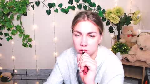 Karina online show from 11.28.25