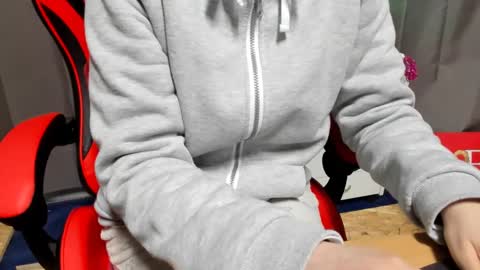 Sporty Kate online show from 03.11.25