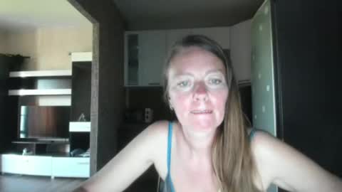 Snapshot of spring_time_ chatting on 06.15.26 spring_time_ online show from 06.15.26