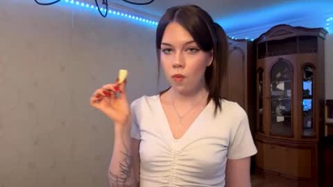 Snapshot of springibric chatting on 03.01.26 Maya online show from 03.01.26