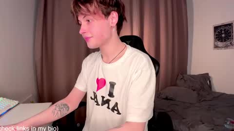 Snapshot of spyashkin chatting on 01.10.25 your baby online show from 01.10.25