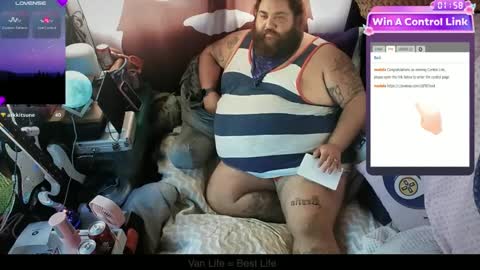 Your Pal Squeaks online show from 12.13.24