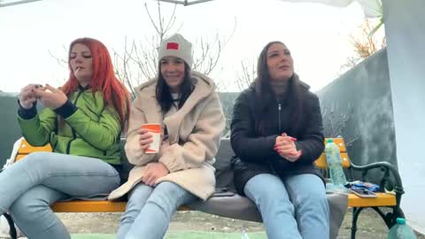 My name is Maya Lush is activeThere are legends that in this room all your wishes can come true  Private is Open online show from 01.01.25