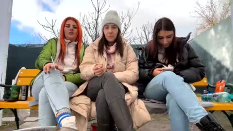 My name is Maya Lush is activeThere are legends that in this room all your wishes can come true  Private is Open online show from 01.11.25