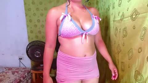Snapshot of squirt_dirty_anal chatting on 05.16.26 valeria online show from 05.16.26