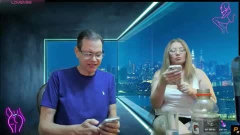 Roxy Day  Mossimo Knight online show from 02.01.26