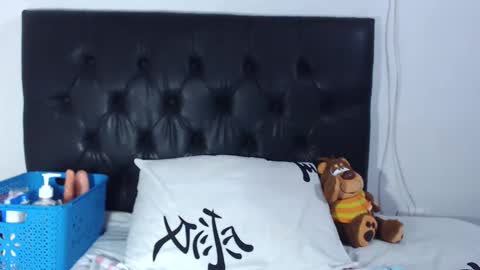 Amber Vega online show from 01.11.25