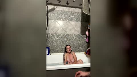 squirtingstar69 online show from 04.11.26