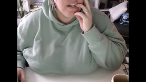 Messi Jessi online show from 01.15.25