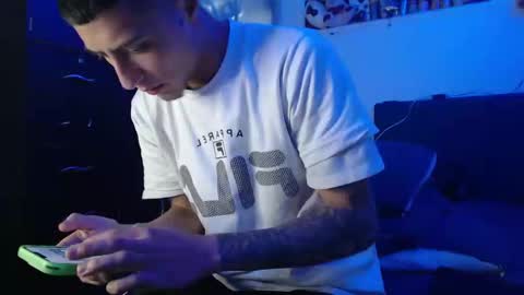 sr_porn01 online show from 02.04.25