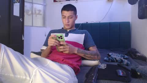 sr_porn01 online show from 02.14.25