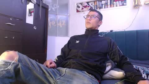 sr_porn01 online show from 02.17.25