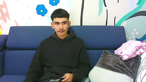 Snapshot of srcejotas chatting on 12.31.24 sorry mom online show from 12.31.24