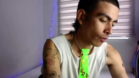 Snapshot of srcejotas chatting on 10.05.25 sorry mom online show from 10.05.25