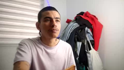 Snapshot of srcejotas chatting on 10.15.25 sorry mom online show from 10.15.25