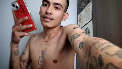 Snapshot of srcejotas chatting on 10.18.25 sorry mom online show from 10.18.25