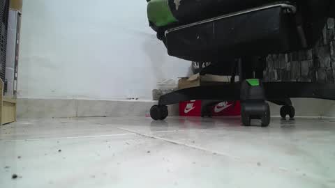 Snapshot of srfindomfeet_ chatting on 04.11.26 sr master cum its my old account online show from 04.11.26