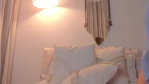 Sophie 3 online show from 12.17.24