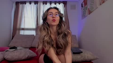  Sara Miranda  online show from 02.14.25