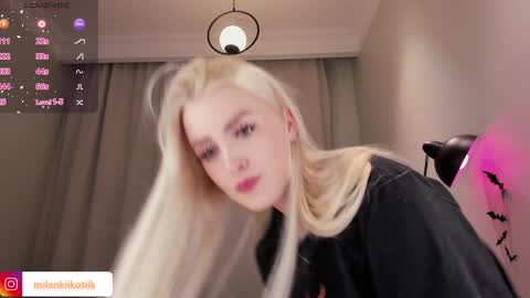 Alexandra online show from 12.03.24