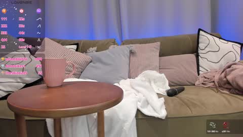 Alexandra online show from 01.31.25