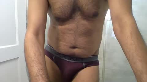 Snapshot of sslave_4_youu chatting on 01.13.25 slave online show from 01.13.25