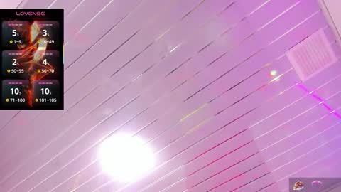 Snapshot of staacy37 chatting on 10.29.25 staacy online show from 10.29.25