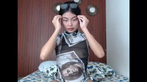 staceythekat online show from 12.14.25