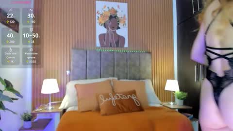 Stacy Woods online show from 01.19.26