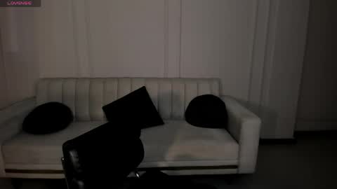Stacy Woods online show from 05.25.26
