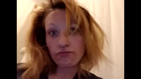 Snapshot of stacisavige chatting on 01.09.25 Sinserity online show from 01.09.25