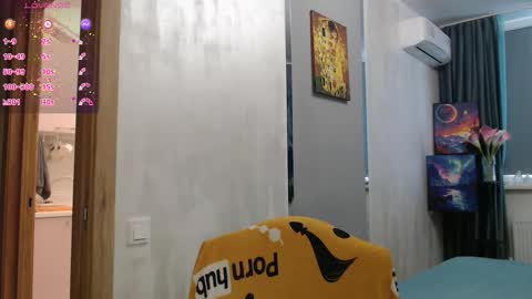 Snapshot of stacy_davise chatting on 03.18.26 STACY online show from 03.18.26