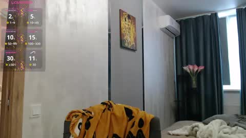 Snapshot of stacy_davise chatting on 04.29.26 STACY online show from 04.29.26