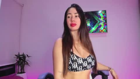 Snapshot of stacy_malibu1 chatting on 04.28.26 TWstacymalibu110 online show from 04.28.26