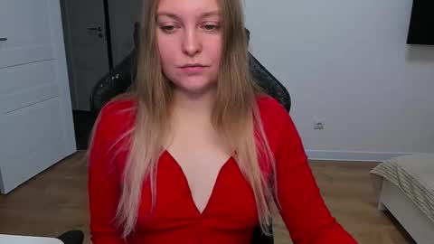 Stacy  online show from 12.04.25