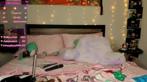 StacyCakes online show from 02.08.25