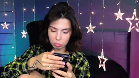 Snapshot of stacygonzales_ chatting on 10.18.25 Bye bye dear See you on December 3st online show from 10.18.25