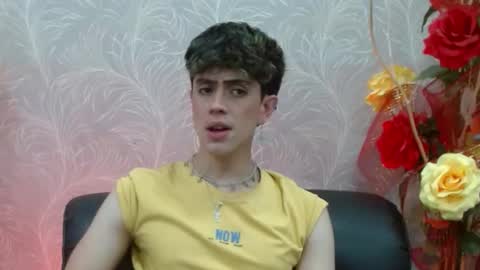 Snapshot of star_boyx chatting on 03.05.25 star_boyx online show from 03.05.25