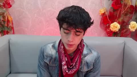 Snapshot of star_boyx chatting on 09.12.25 star_boyx online show from 09.12.25