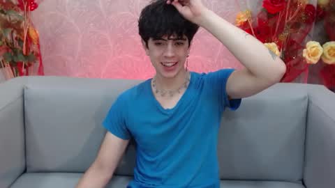 Snapshot of star_boyx chatting on 09.17.25 star_boyx online show from 09.17.25