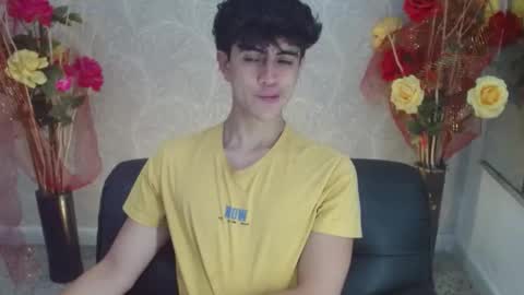 Snapshot of star_boyx chatting on 10.18.25 star_boyx online show from 10.18.25