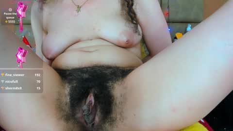 Snapshot of star_of_sea_ chatting on 12.21.24 Estrella online show from 12.21.24