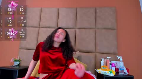 Snapshot of star_of_sea_ chatting on 01.23.25 Estrella online show from 01.23.25