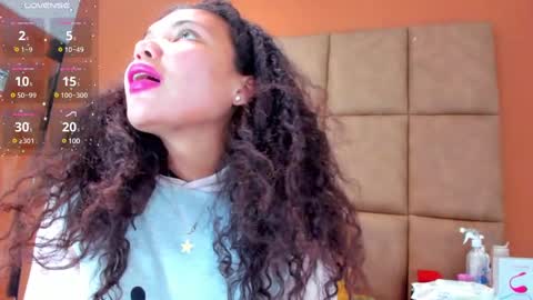 Snapshot of star_of_sea_ chatting on 02.17.25 Estrella online show from 02.17.25