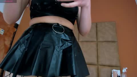 Snapshot of star_of_sea_ chatting on 02.26.25 Estrella online show from 02.26.25