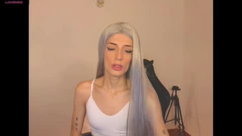 star_storm online show from 01.04.25