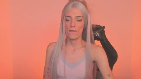 star_storm online show from 01.10.25