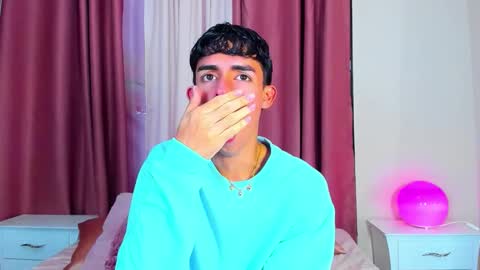 Snapshot of starboyy_77 chatting on 01.11.26 Ethan online show from 01.11.26