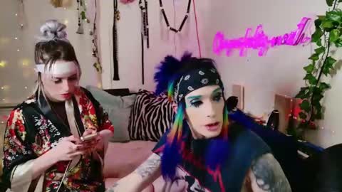 Snapshot of starfuckers2000 chatting on 01.05.25 Wet Bandits online show from 01.05.25